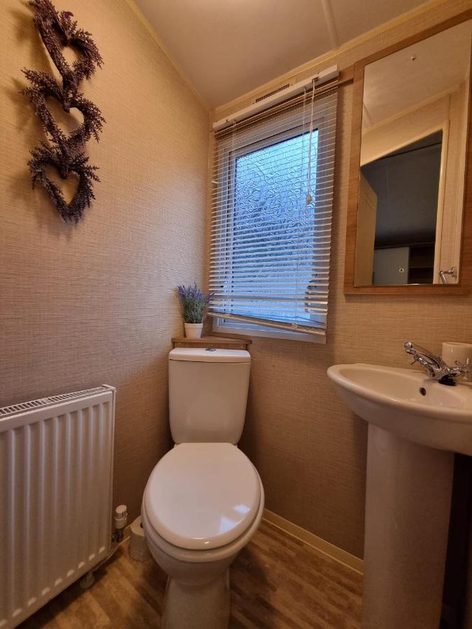 Moonflower Lodge Newton on the Moor Екстер'єр фото